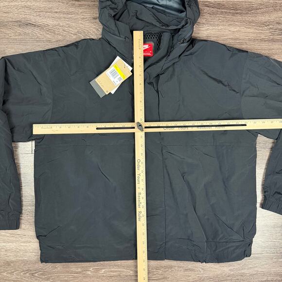 Nike Tech Jacket Black Hidden Hood UPF 40+ Men's Small FZ0714-010 MSRP $225 NWTR - Picture 4 of 5